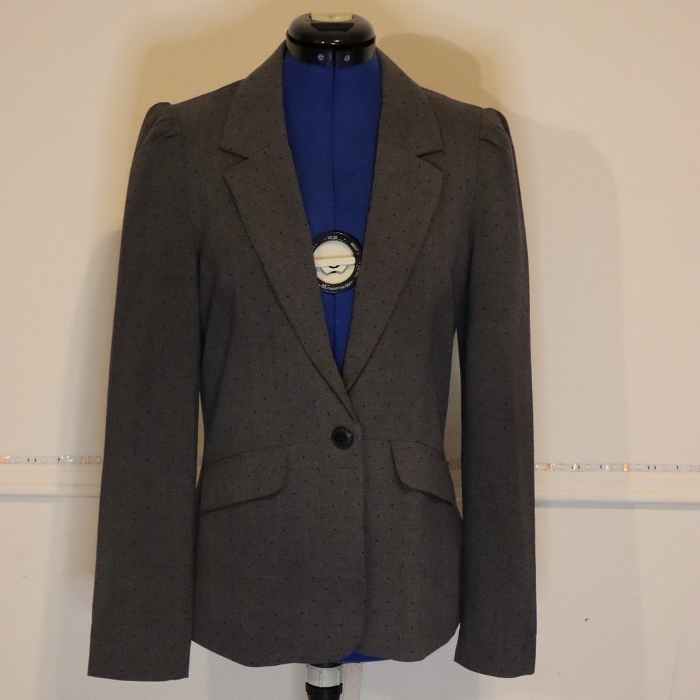 Elle gray business suit jacket